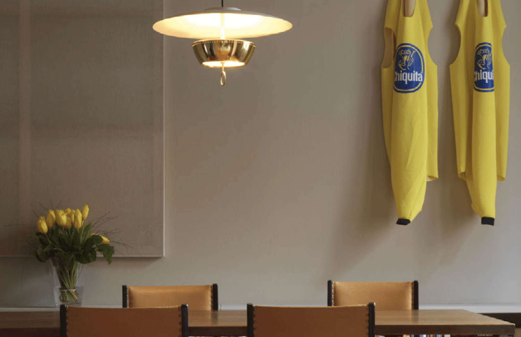 Caimi internetional Tubes table